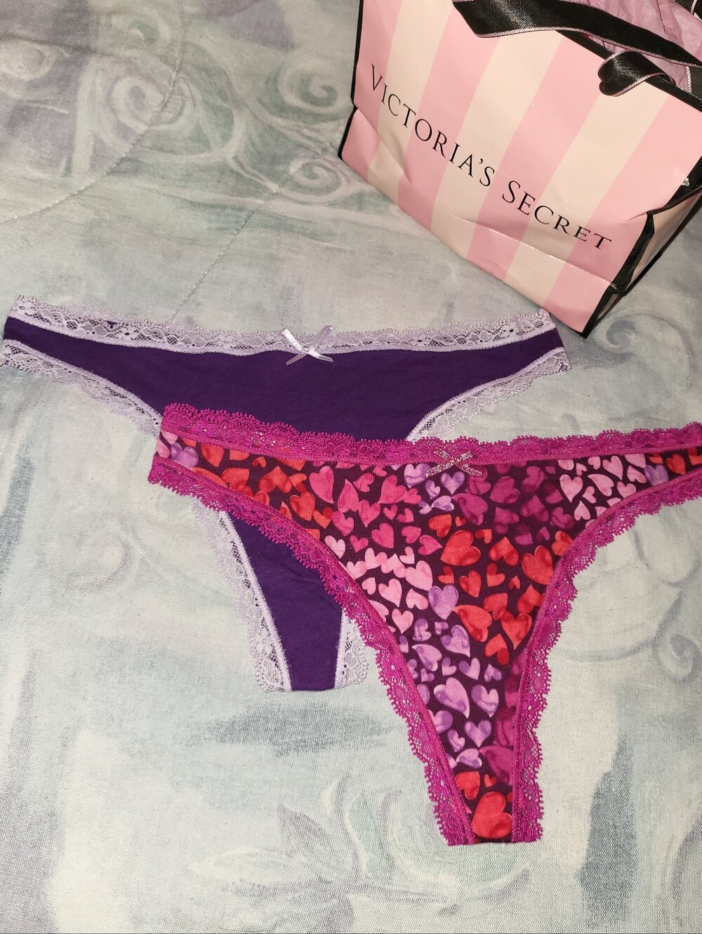 Victoria's Secret Purple & Fuchsia Heart-Print Thong Set NWOT, Size S